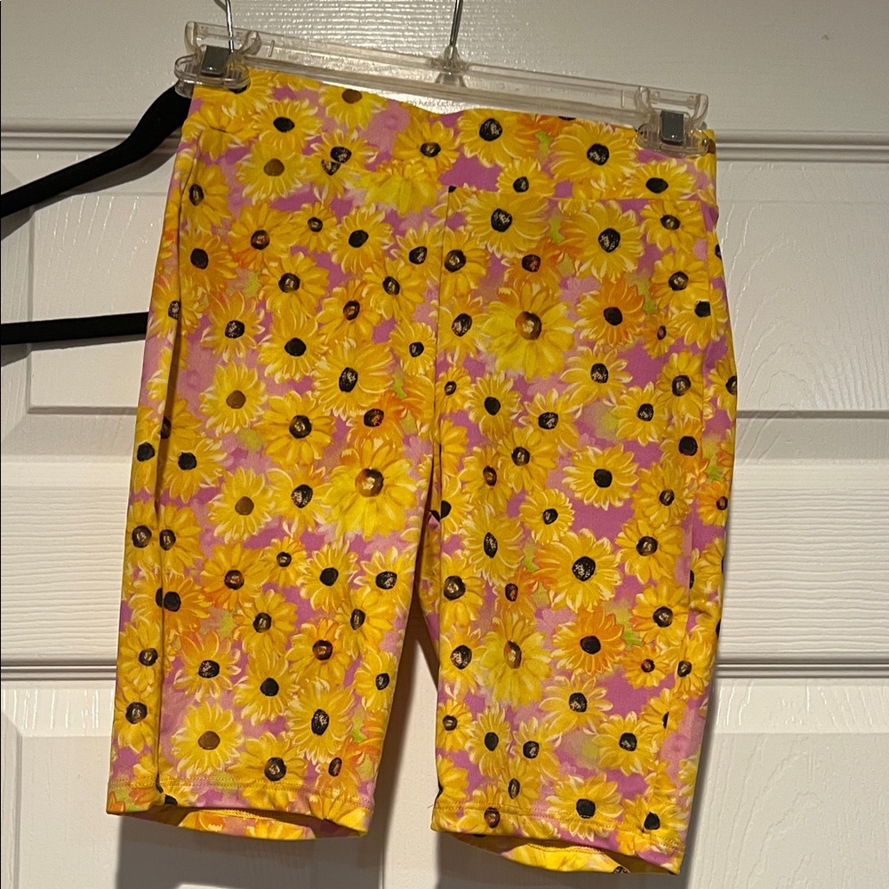 Zara Sunflower Print biker shorts